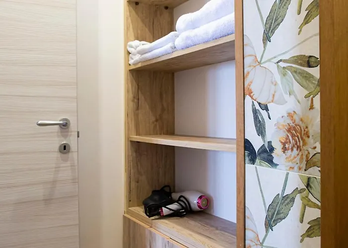 Homeby, Verga * Catania